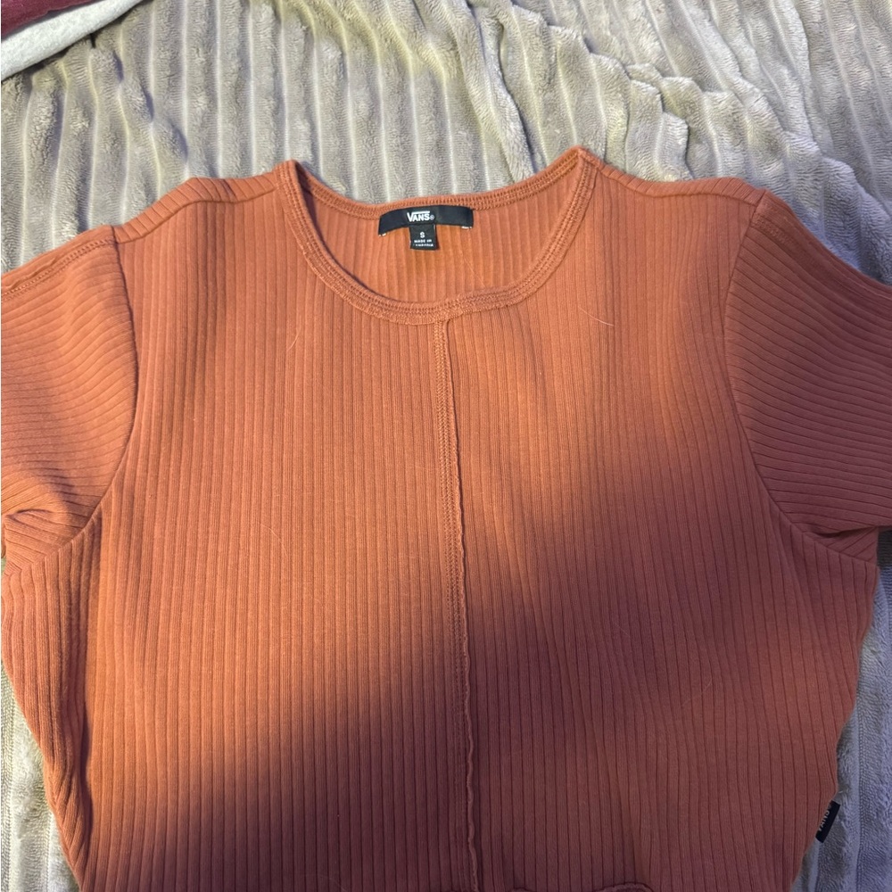 Vans Women's Short Sleeve Ribbed Tee in Rust